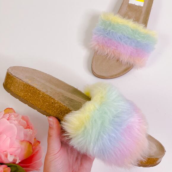 Sugar Shoes - Sugar Bravoes Fuzzy Tie Dye Open Toe Slide Sandals Pastel Rainbow size 10 NEW